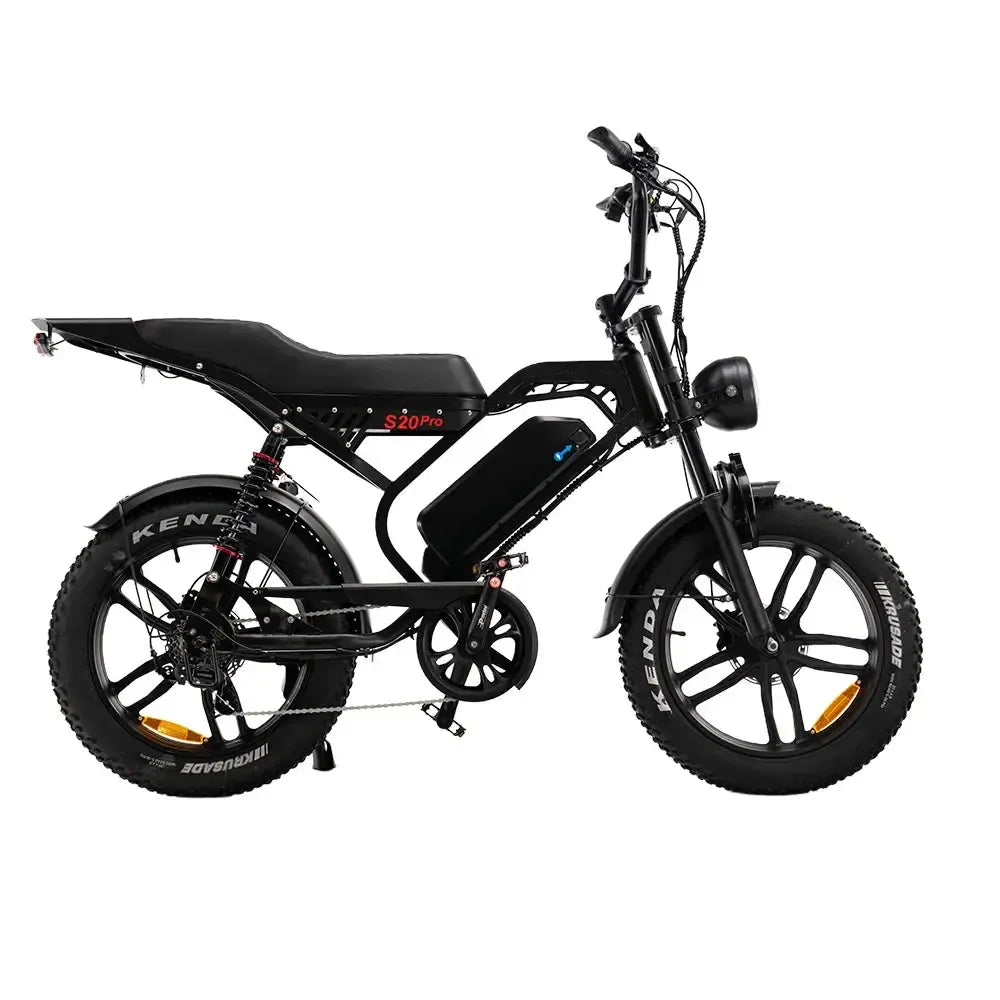 Фэтбайк QMWheel S20 Pro в чёрном цвете, вид сбоку справа с длинным двухместным сиденьем и шинами Kenda