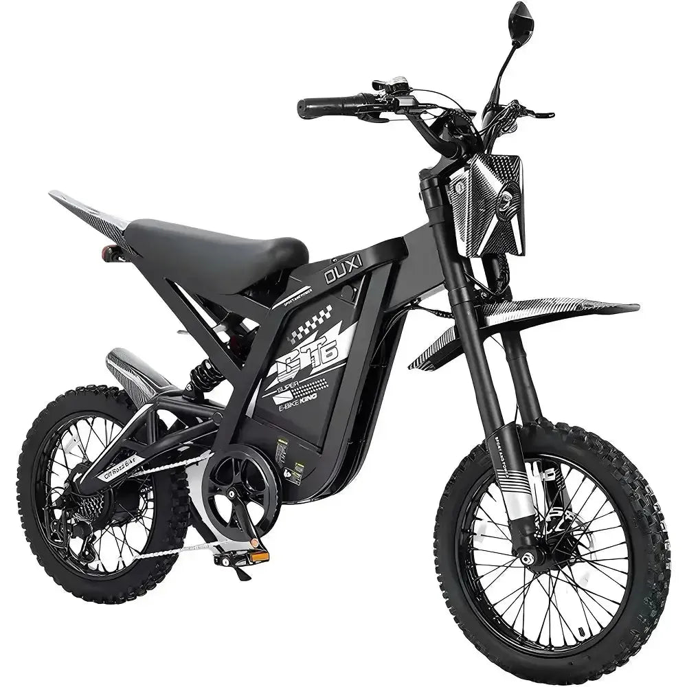 Ouxi GT16 Fatbike in Schwarz, schräge Vorderansicht mit Lenker, Scheinwerfer und Stollenreifen