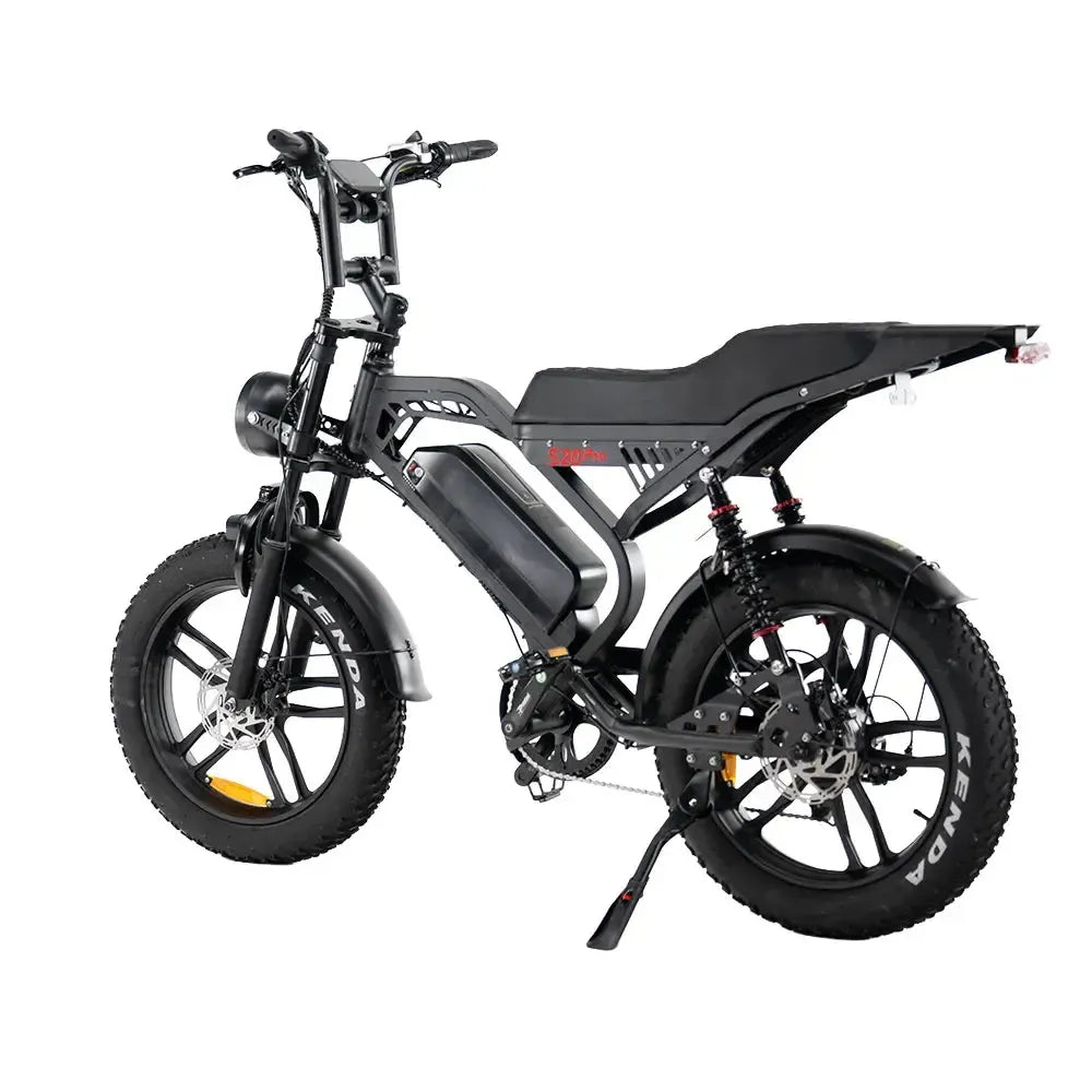 Фэтбайк QMWheel S20 Pro в чёрном цвете, вид сзади под углом слева с откинутой подножкой